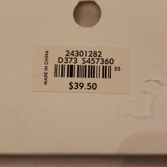 Loft Necklace - Picture 4 of 8